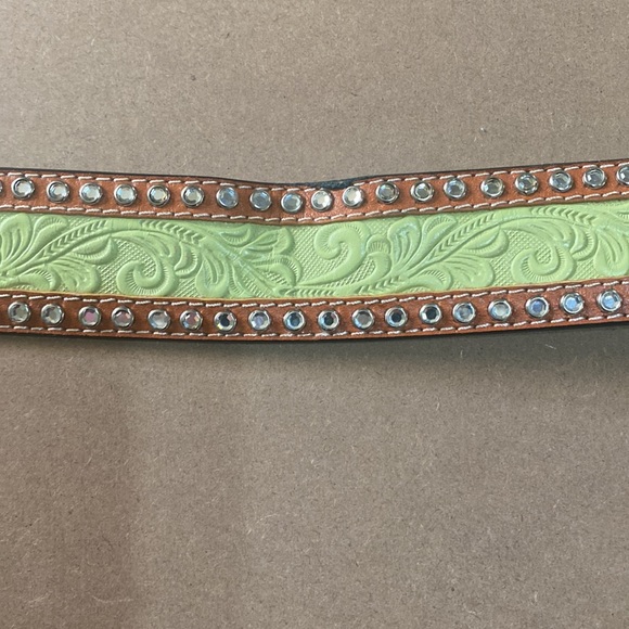 3D Green Leather Belt; Size 36 - Picture 4 of 8